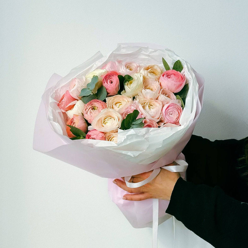 Bouquet of Ranunculuses - Flowers Valley Shop