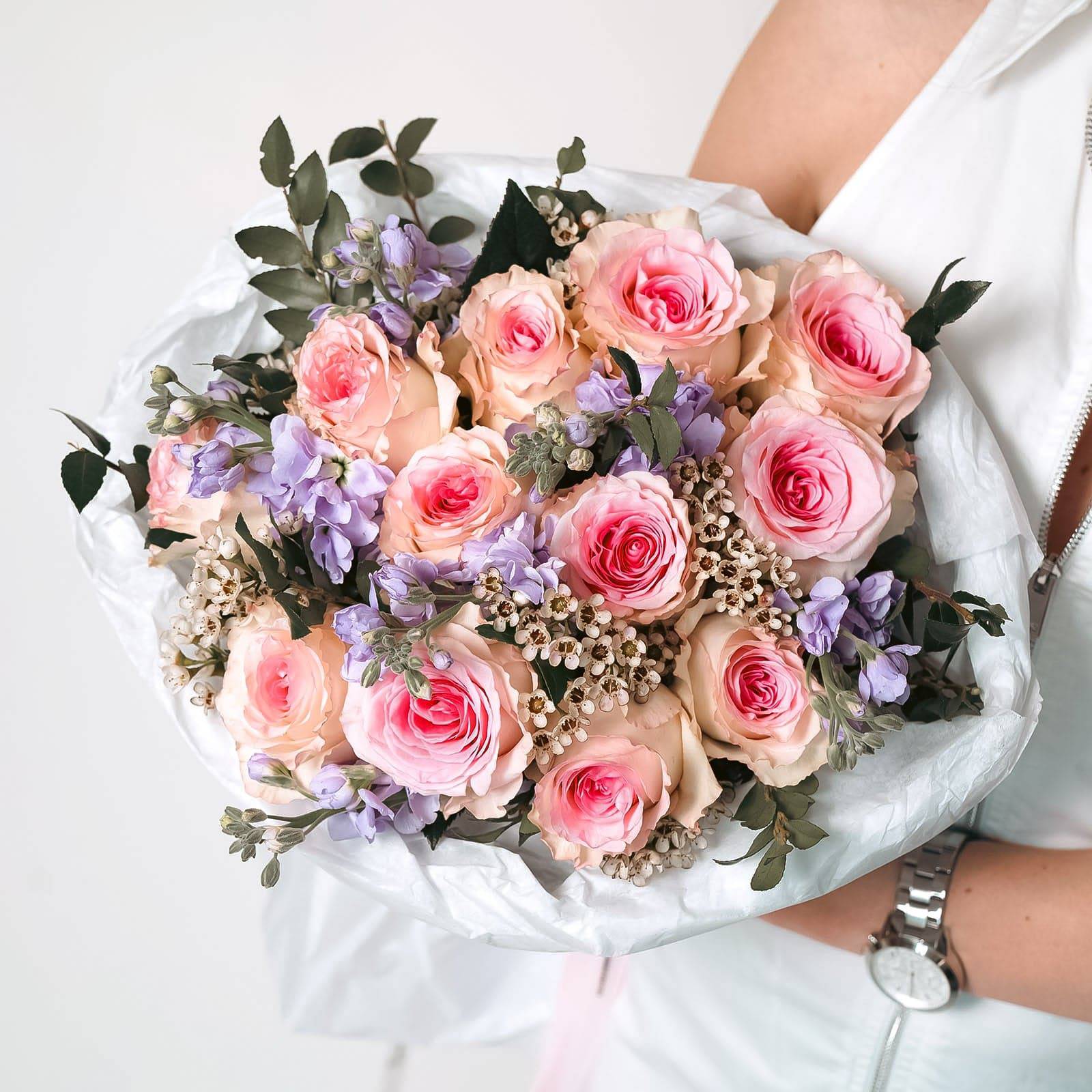 Blushing harmony - Flowers Valley Shop