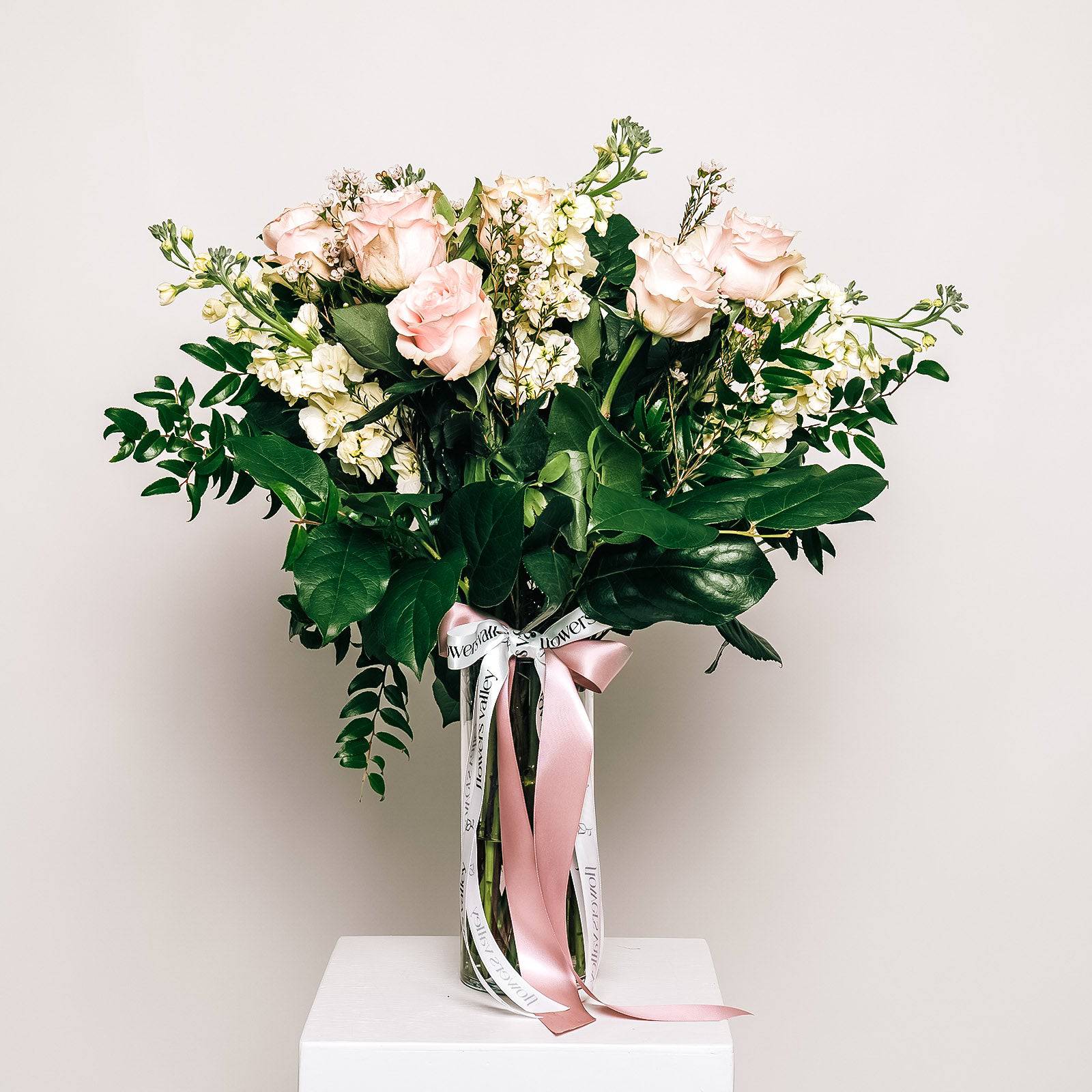 Timeless Blush - Flowers Valley Shop