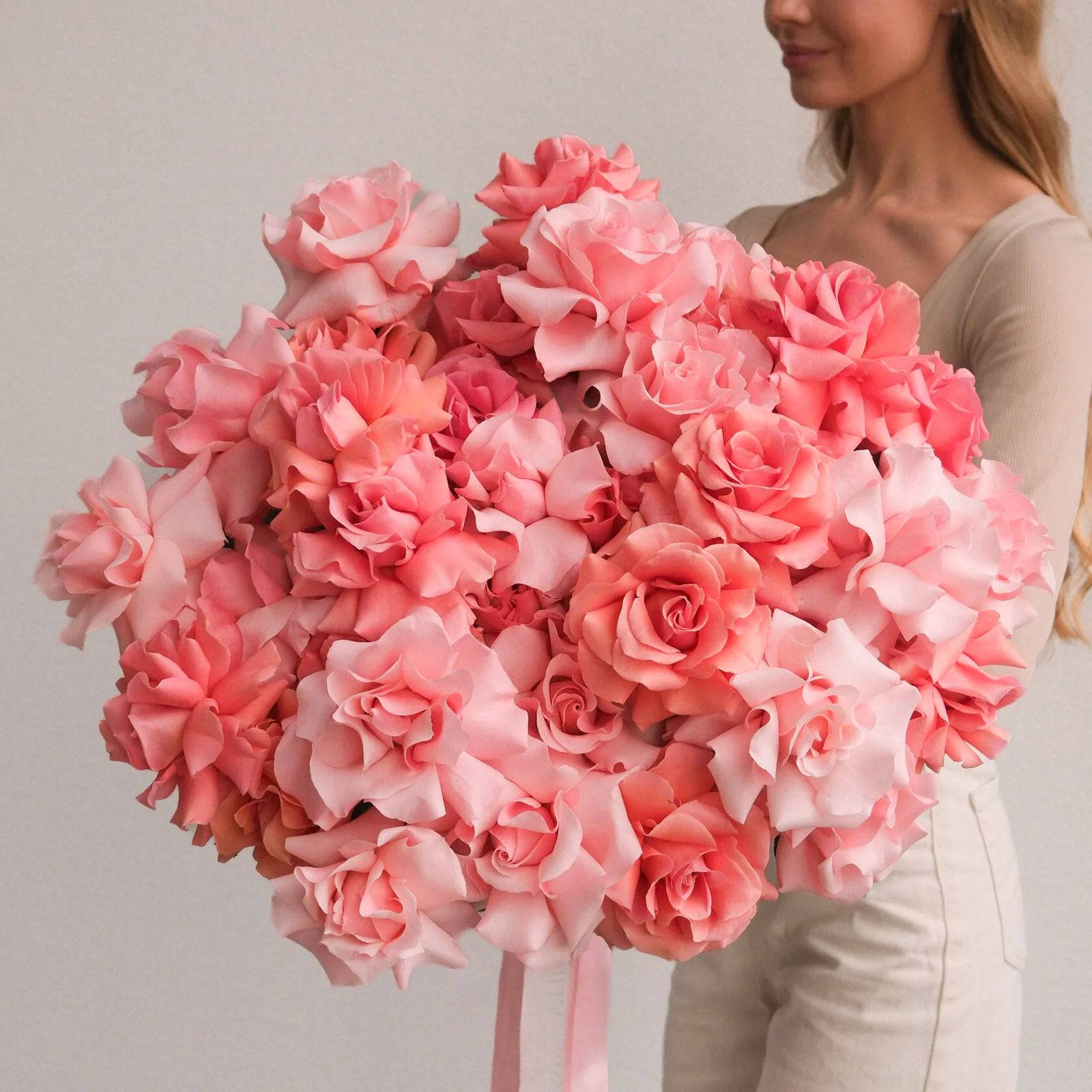 Pink Roses Bouquet "Perfection" - Flowers Valley Shop